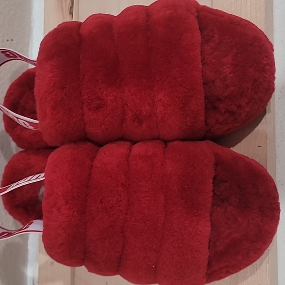 ⚘️ UGG FLUFF YEAH SLIDE SLIPPERS ⚘️ - Picture 8 of 13